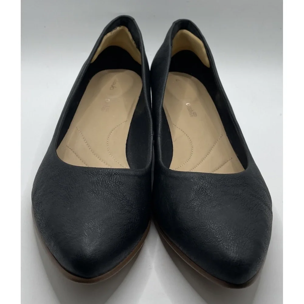 Clarks Mena Bloom Black Leather Block Low Heel Pumps Women's Size 9.5 M